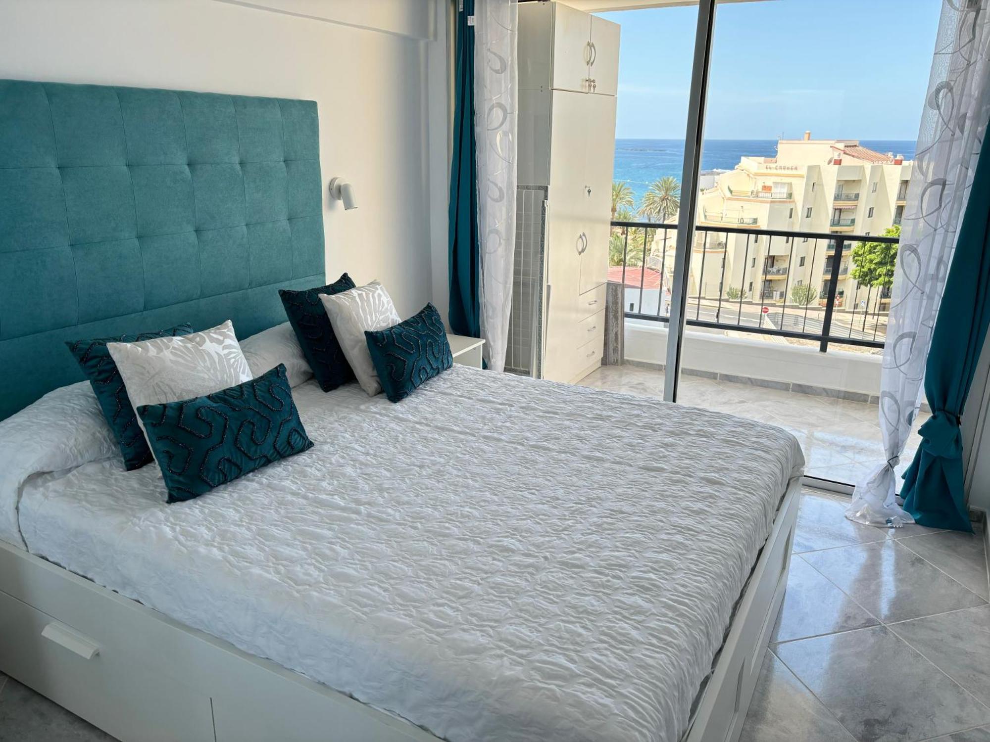 Luxury Ocean View Apartment 6Th Floor Los Cristianos  Extérieur photo