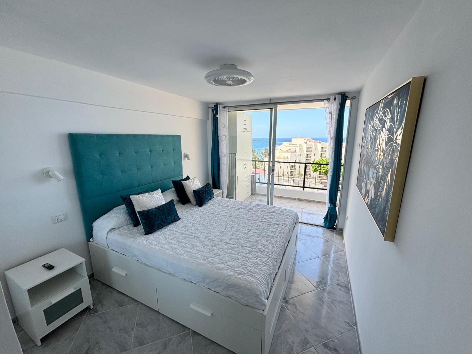 Luxury Ocean View Apartment 6Th Floor Los Cristianos  Extérieur photo